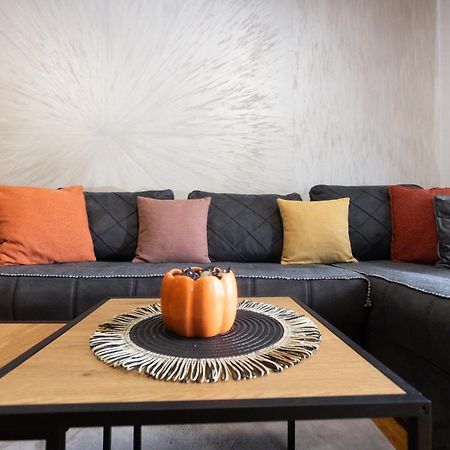 Apartamento Stan Na Dan Aurora Požarevac Exterior foto