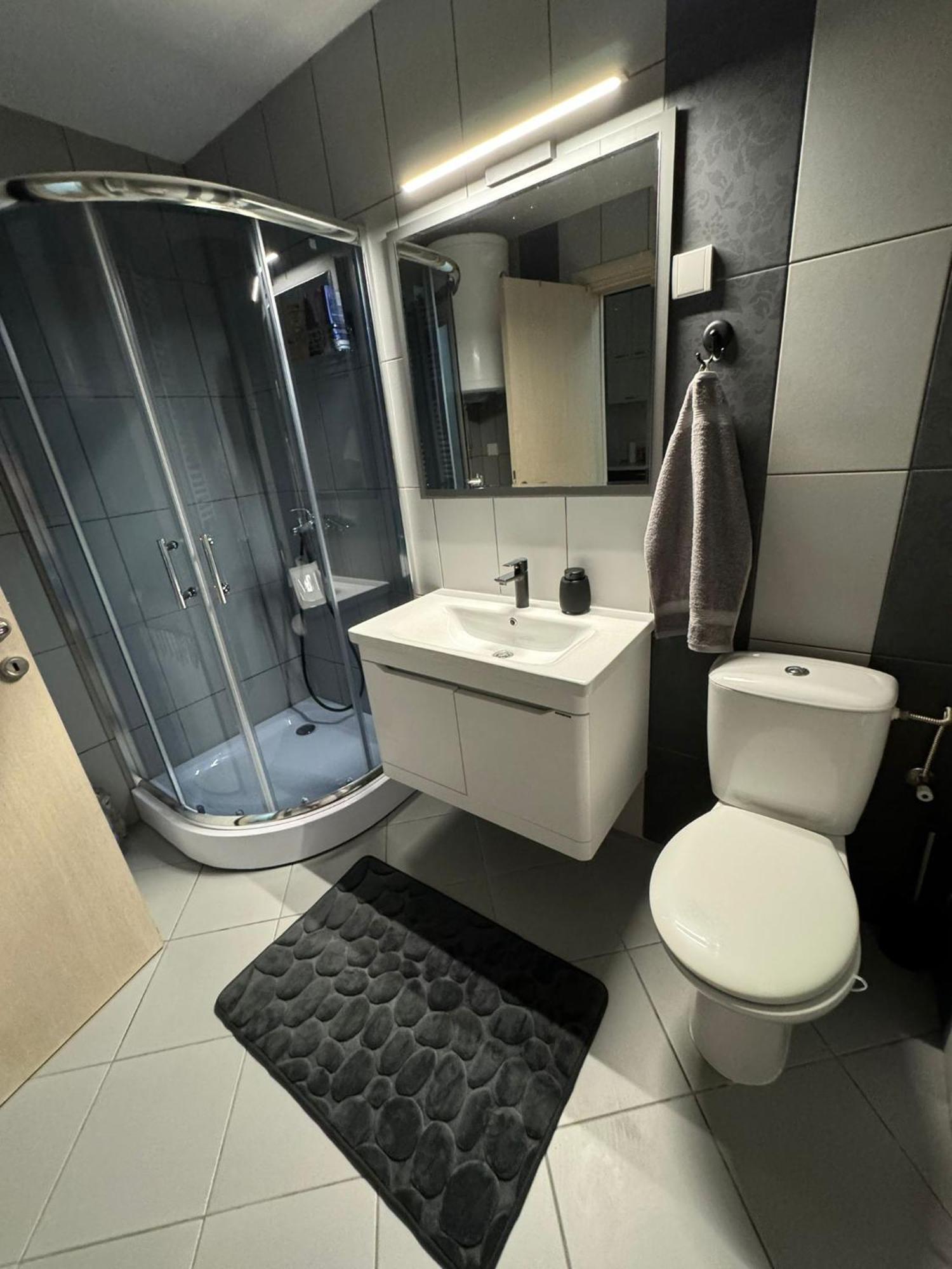 Apartamento Stan Na Dan Aurora Požarevac Exterior foto