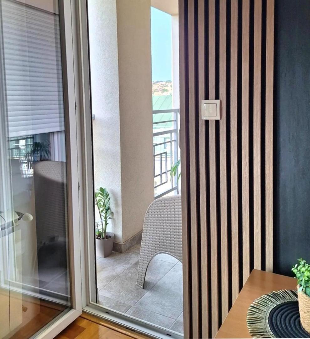 Apartamento Stan Na Dan Aurora Požarevac Exterior foto